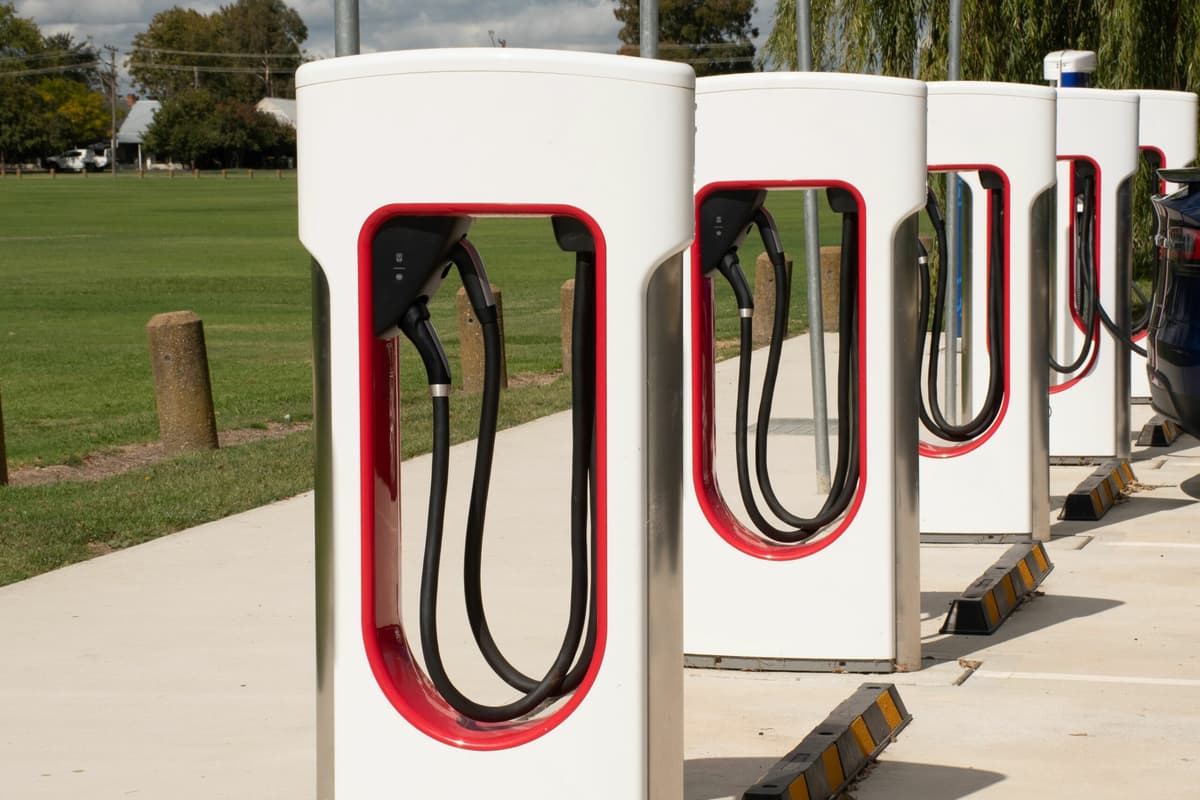 In the Game of Patents, Defense is the Best Offense: Tesla’s Approach ...